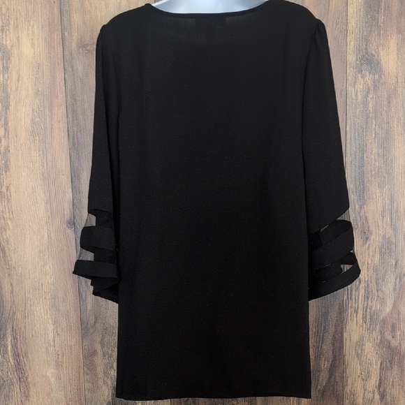 Zenana Outfitters Black Sheer Sleeve Blouse 1X                              D266 - Picture 5 of 7